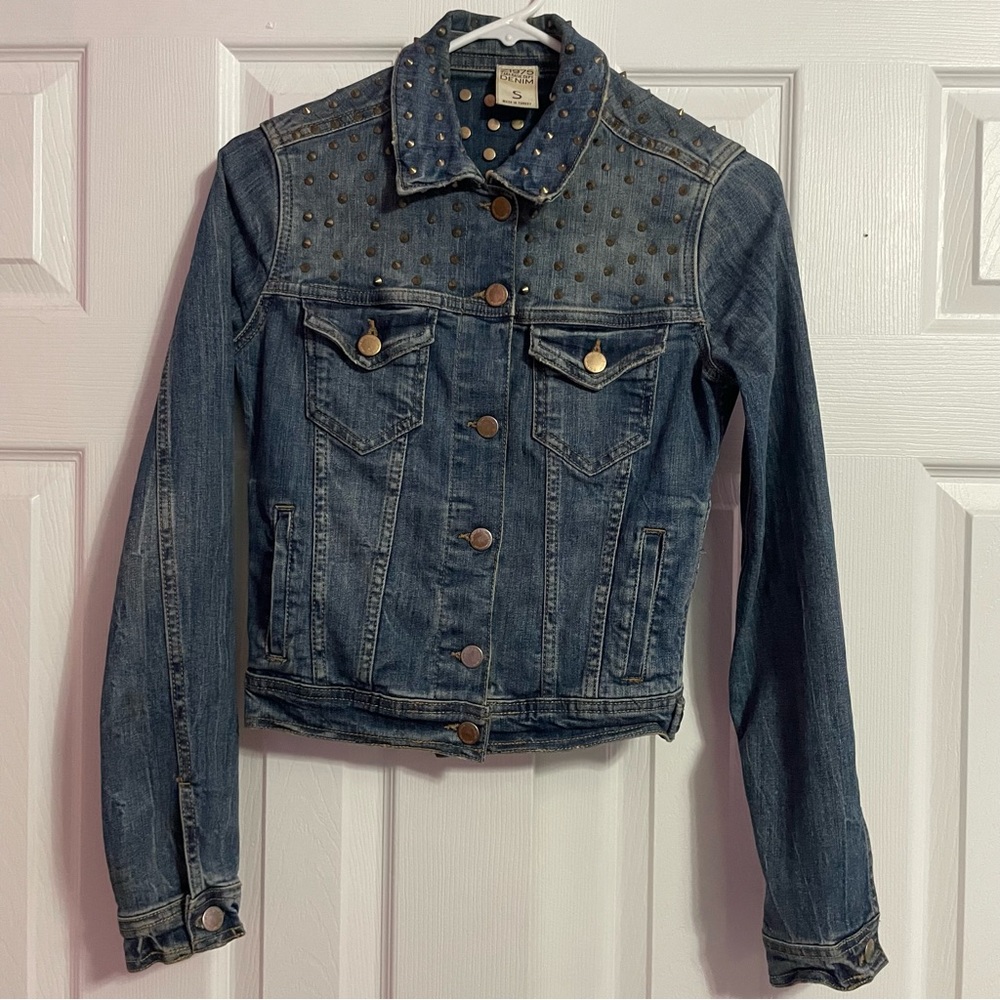 Zara- Women’s Denim Jacket With Gold Spikes Size S